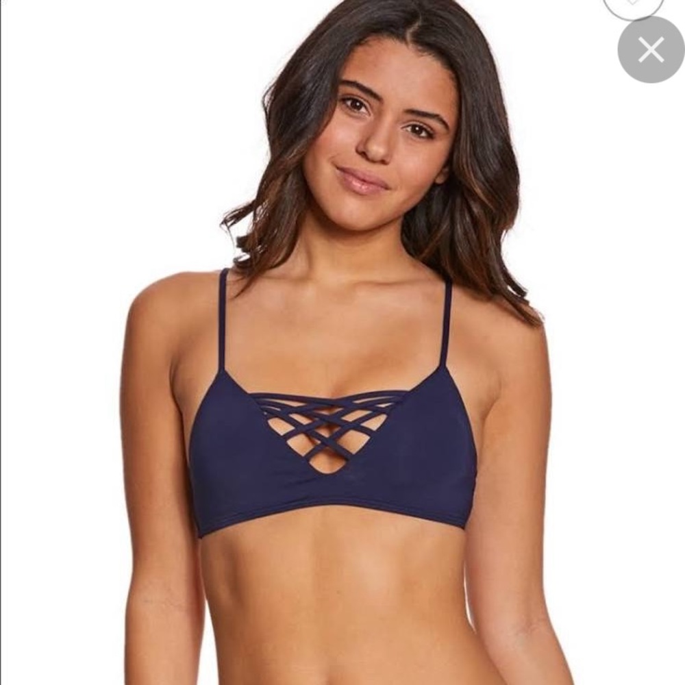 L*space solid Jaime bikini top - Picture 1 of 2